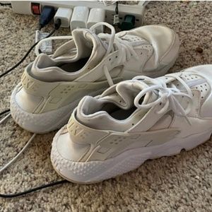 Nike Haurauche Shoes